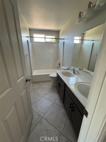 33618 Iris Lane, Murrieta, CA 92563