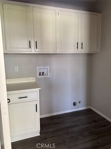 33618 Iris Lane, Murrieta, CA 92563