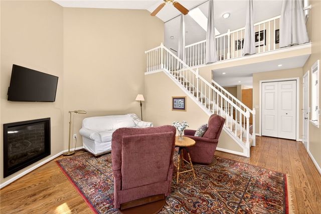2 Montpelier Circle, Brighton, NY 14618