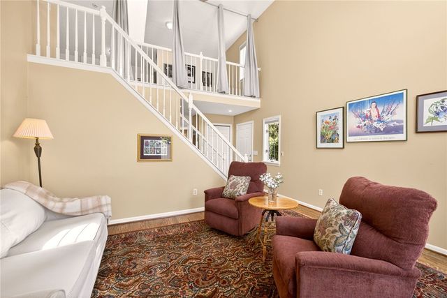 2 Montpelier Circle, Brighton, NY 14618