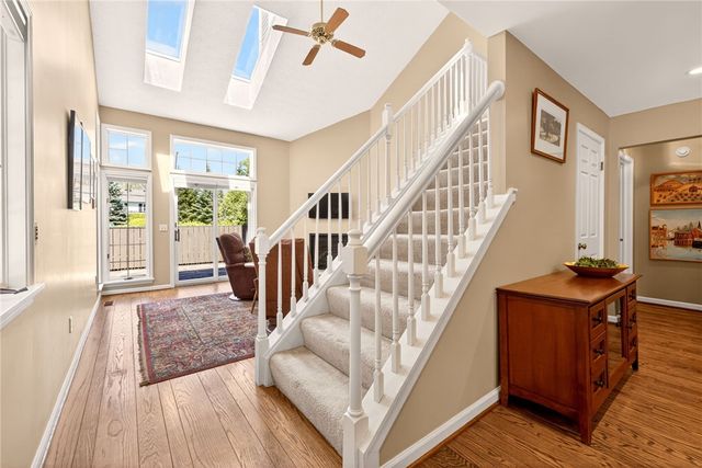 2 Montpelier Circle, Brighton, NY 14618