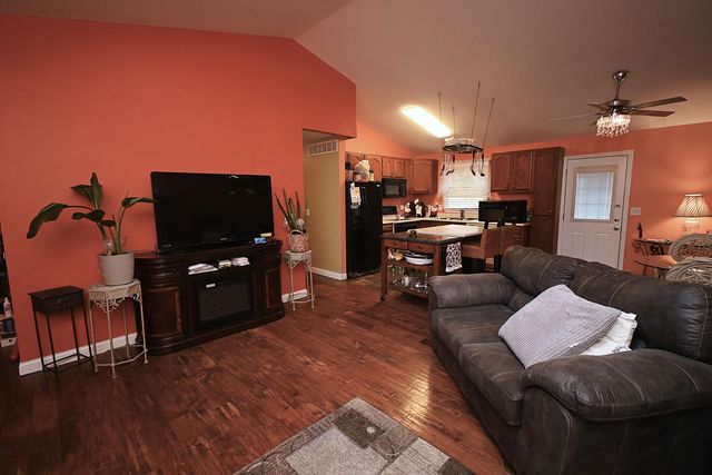 29 W Cobblestone Court, Florence, KY 41042