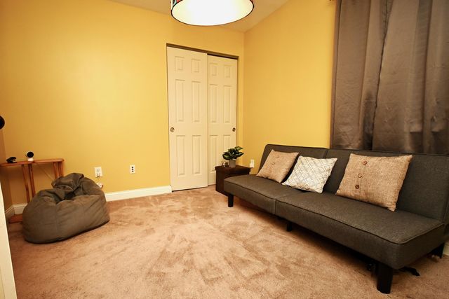 29 W Cobblestone Court, Florence, KY 41042