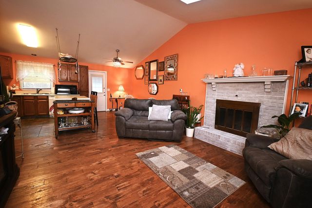 29 W Cobblestone Court, Florence, KY 41042