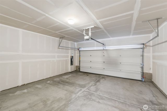 18816 105th Lane E, Puyallup, WA 98374
