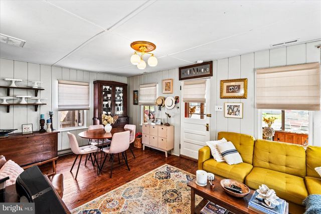 1109 BANCROFT AVE, Colonial Beach, VA 22443