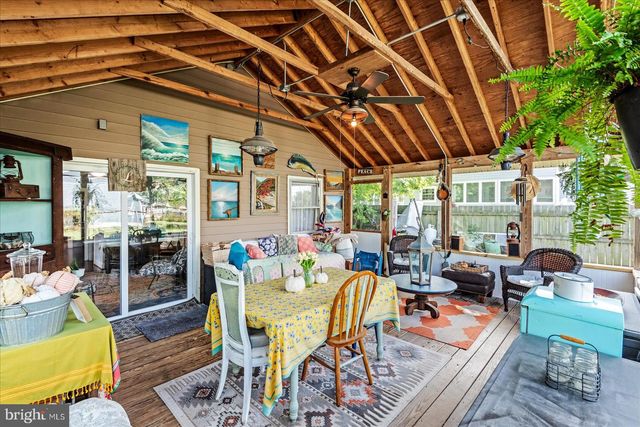 1109 BANCROFT AVE, Colonial Beach, VA 22443