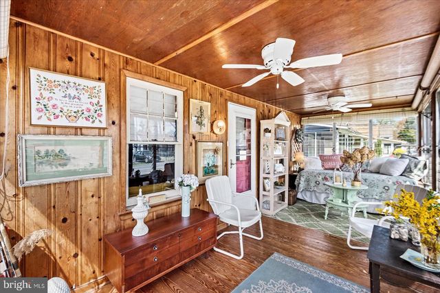 1109 BANCROFT AVE, Colonial Beach, VA 22443