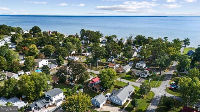1109 BANCROFT AVE, Colonial Beach, VA 22443