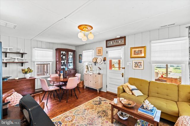 1109 BANCROFT AVE, Colonial Beach, VA 22443