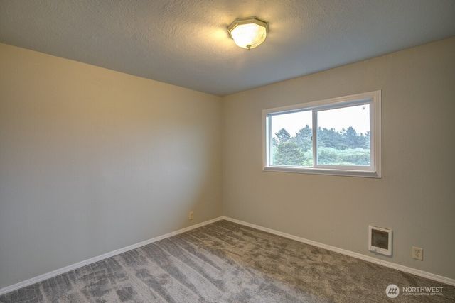 798 Ocean Shores Boulevard NW, Ocean Shores, WA 98569