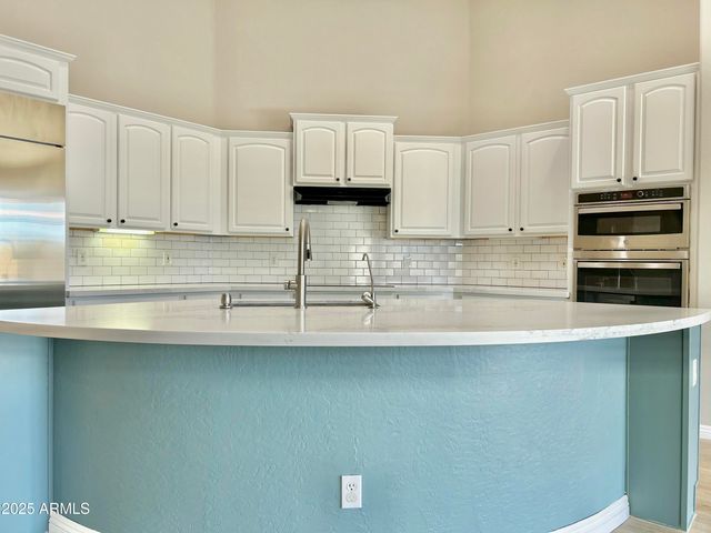 863 W Bluebird Drive, Chandler, AZ 85286