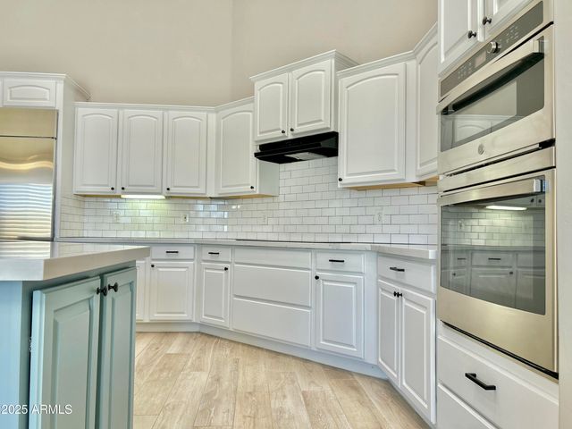 863 W Bluebird Drive, Chandler, AZ 85286