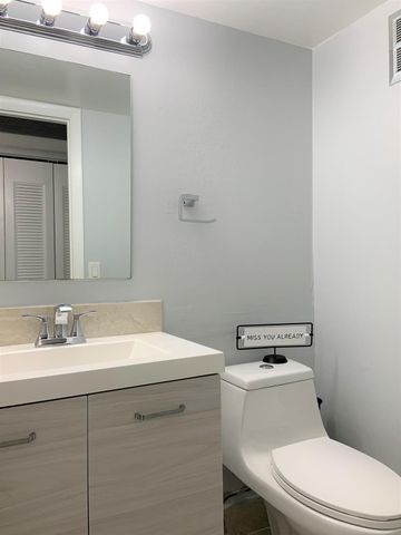 200 Sheffield I, West Palm Beach, FL 33417