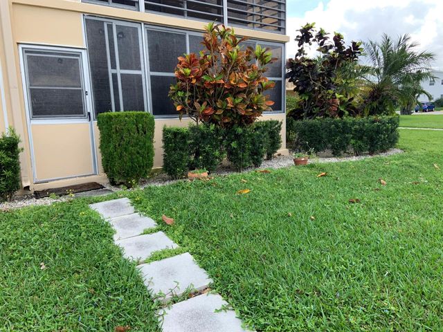 200 Sheffield I, West Palm Beach, FL 33417