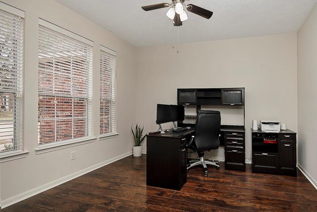 131 N Linton Ridge Circle, The Woodlands, TX 77382