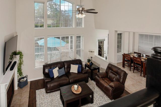 131 N Linton Ridge Circle, The Woodlands, TX 77382