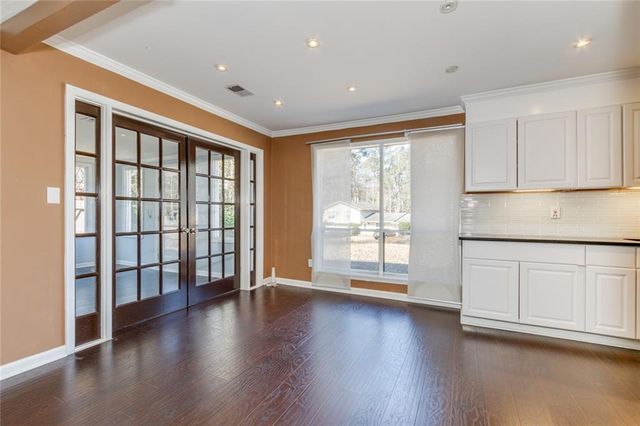 1050 Terramont Drive, Roswell, GA 30076