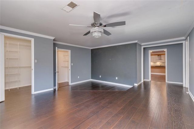 1050 Terramont Drive, Roswell, GA 30076