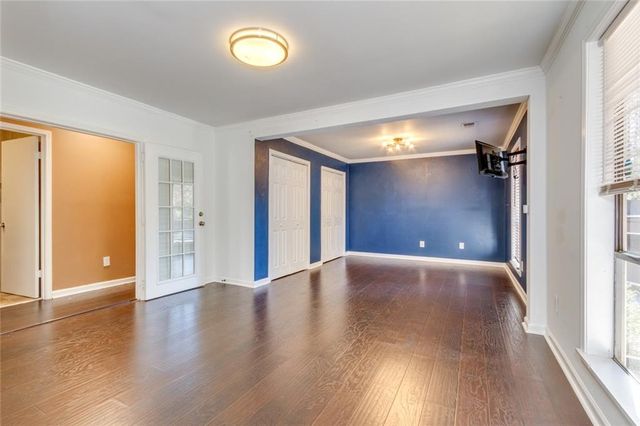 1050 Terramont Drive, Roswell, GA 30076