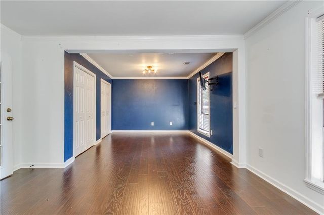 1050 Terramont Drive, Roswell, GA 30076