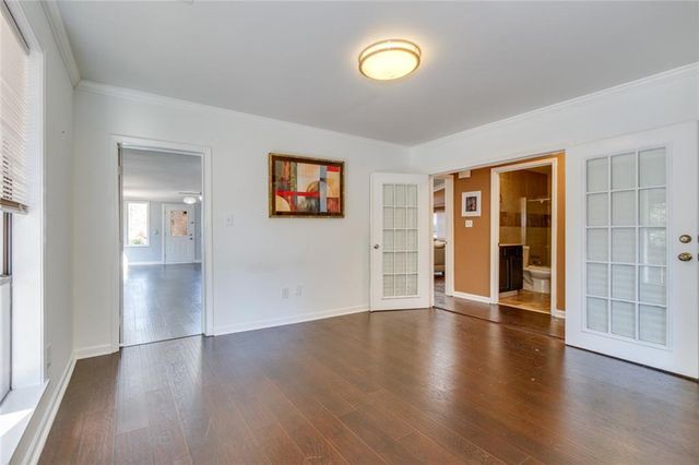 1050 Terramont Drive, Roswell, GA 30076