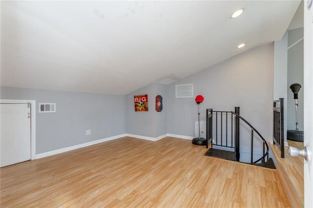 1050 Terramont Drive, Roswell, GA 30076