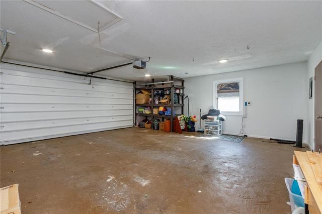 1050 Terramont Drive, Roswell, GA 30076