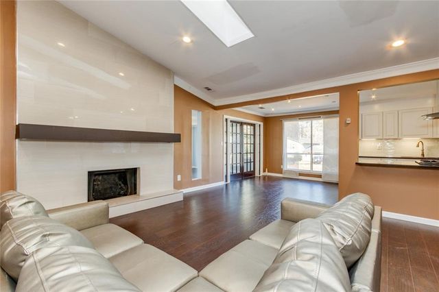 1050 Terramont Drive, Roswell, GA 30076