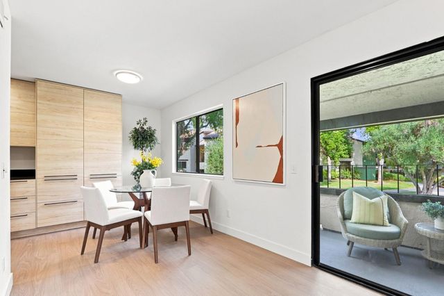 777 San Antonio Road 78, Palo Alto, CA 94303