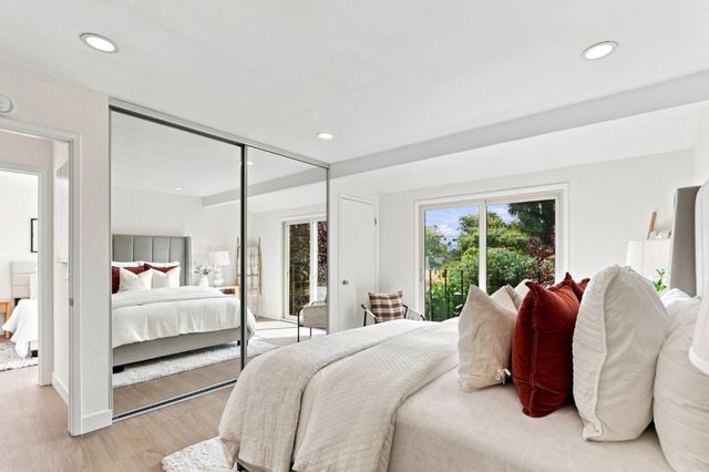 777 San Antonio Road 78, Palo Alto, CA 94303