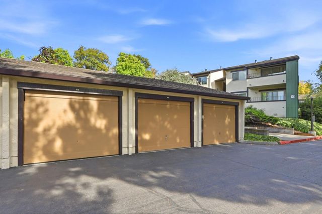 777 San Antonio Road 78, Palo Alto, CA 94303