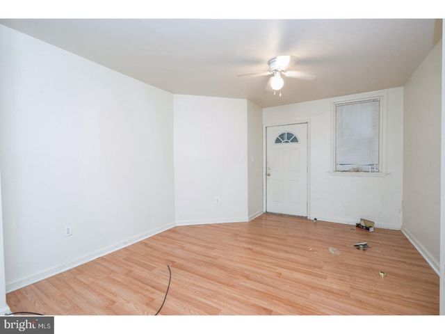 5631 N 11TH ST, Philadelphia, PA 19141