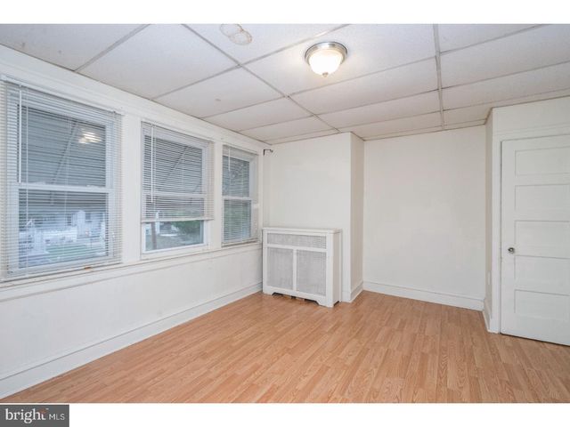 5631 N 11TH ST, Philadelphia, PA 19141