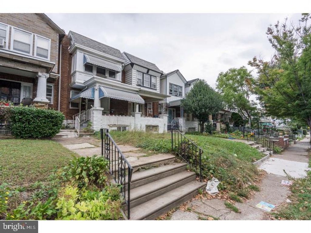 5631 N 11TH ST, Philadelphia, PA 19141