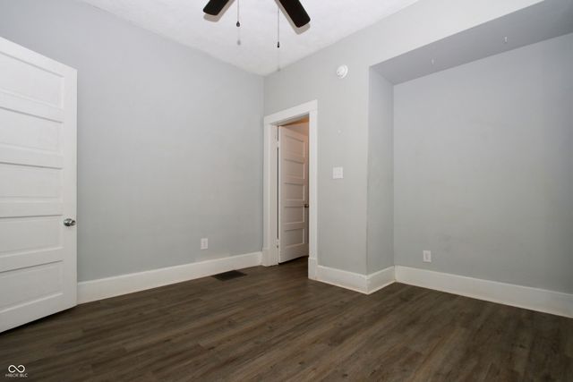 56 Central Avenue, Franklin, IN 46131