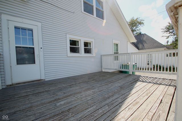 56 Central Avenue, Franklin, IN 46131