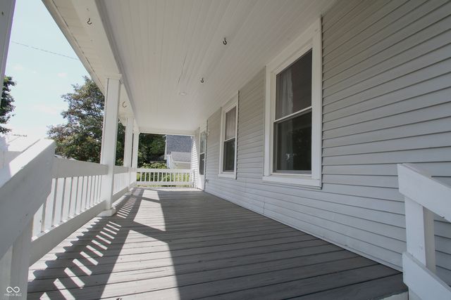 56 Central Avenue, Franklin, IN 46131