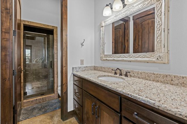 297 Kylie Rae CT, Round Mountain, TX 78663