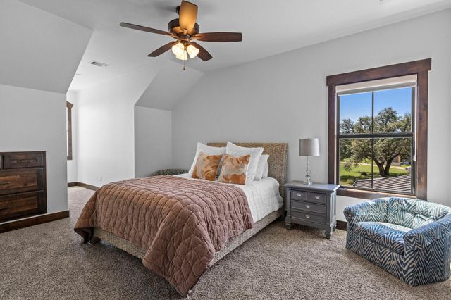 297 Kylie Rae CT, Round Mountain, TX 78663