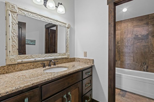 297 Kylie Rae CT, Round Mountain, TX 78663