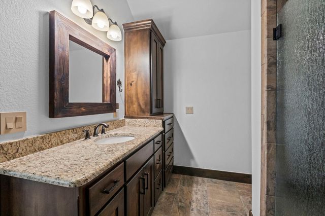 297 Kylie Rae CT, Round Mountain, TX 78663