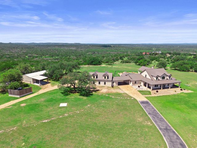 297 Kylie Rae CT, Round Mountain, TX 78663