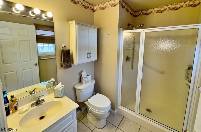 34 Chanda Ct 34, Clifton City, NJ 07012