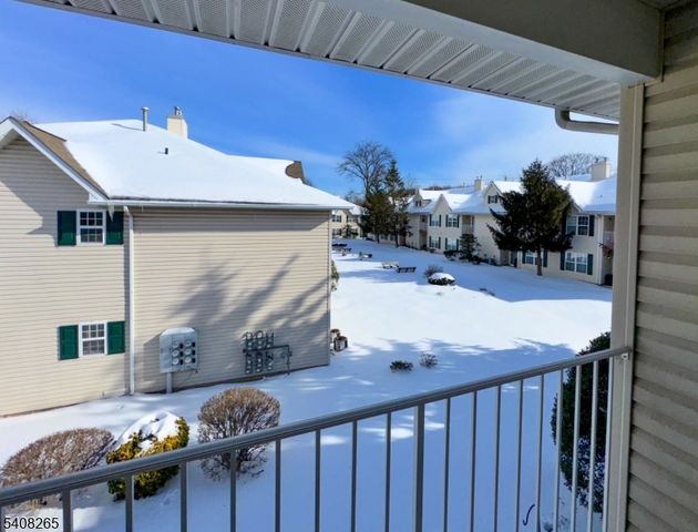 34 Chanda Ct 34, Clifton City, NJ 07012