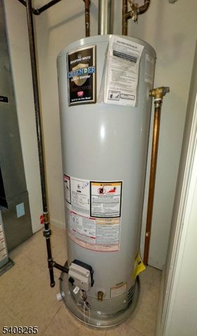 34 Chanda Ct 34, Clifton City, NJ 07012