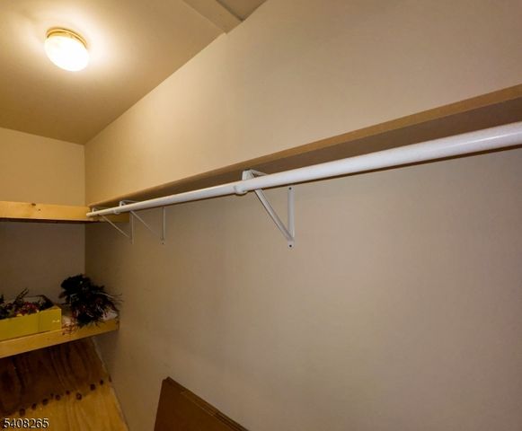 34 Chanda Ct 34, Clifton City, NJ 07012