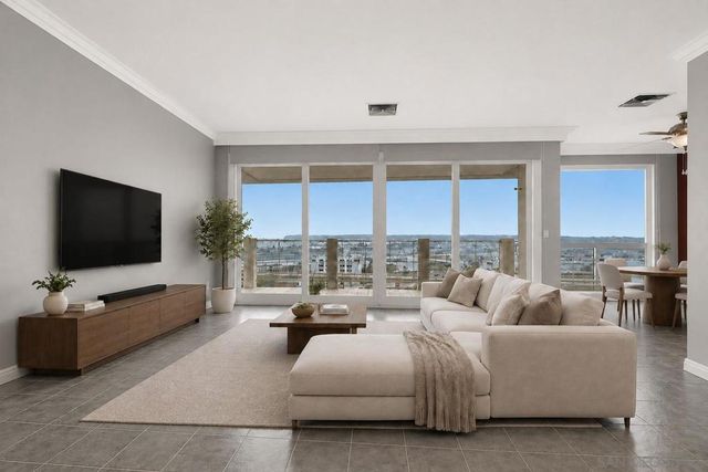 3217 Columbia St 11, San Diego, CA 92103