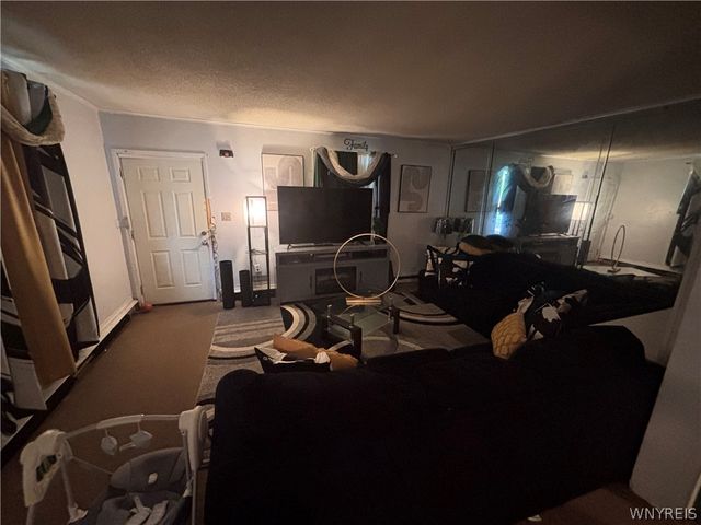 1148 Niagara Avenue, Niagara Falls, NY 14305