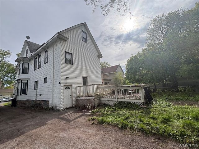 1148 Niagara Avenue, Niagara Falls, NY 14305